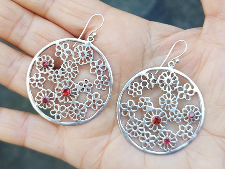 925 zilveren oorbellen met natuurlijke Granaat steen, Sieraden, Tassen en Uiterlijk, Oorbellen, Nieuw, Hangers, Zilver, Rood, Met edelsteen