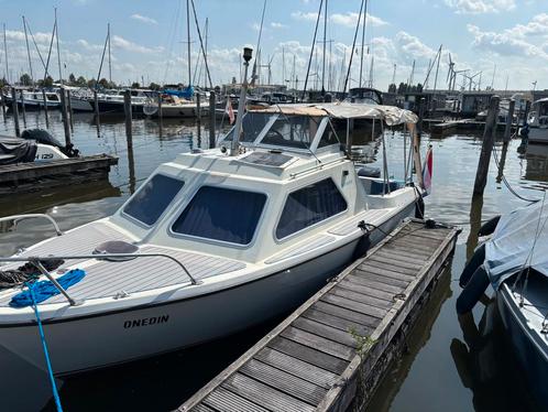 Waterland 640 polyester kajuitbootje, Watersport en Boten, Motorboten en Motorjachten, Gebruikt, Polyester, 6 tot 9 meter, Benzine