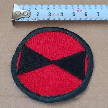 Amerikaanse leger Patch van US Army 7th Infantry division, Verzamelen, Militaria | Algemeen, Landmacht, Embleem of Badge, Amerika