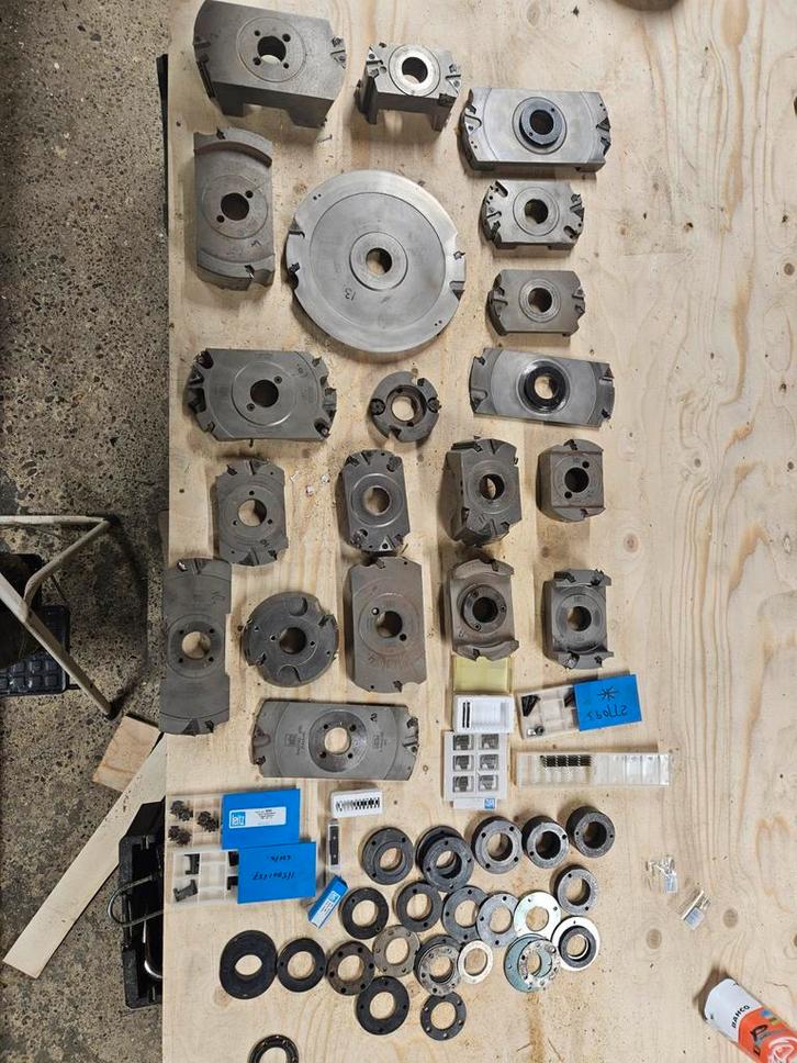 Leitz freeskoppen set voor kozijnen, ramen en deuren, Zakelijke goederen, Machines en Bouw | Industrie en Techniek, Ophalen