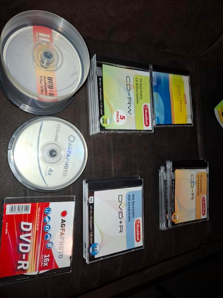 Diverse lege CD's en DVD's, Computers en Software, Beschrijfbare discs, Gebruikt, Cd, Herschrijfbaar, Op spindel, Ophalen of Verzenden