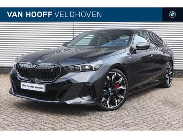 BMW i5 eDrive40 M Sport / Panoramadak / Trekhaak / Adaptieve beschikbaar voor biedingen