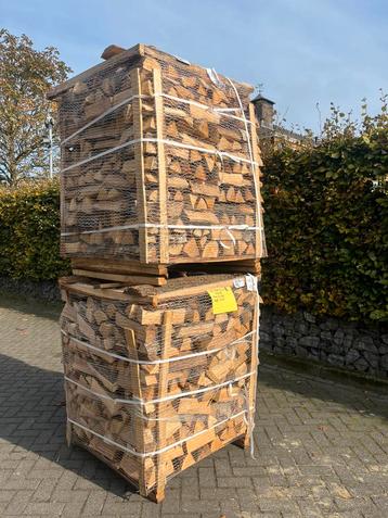 Kachelhout v.a. 75.- zie foto’s beschikbaar voor biedingen