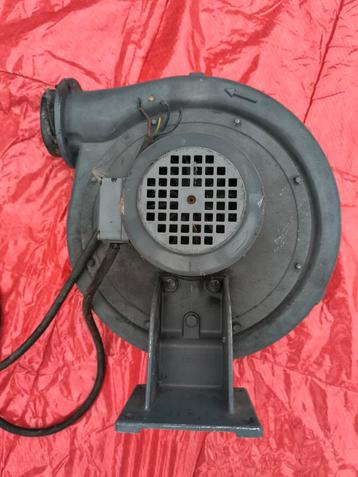 Dietz ventilator afzuiger 220/380 beschikbaar voor biedingen