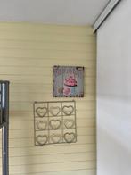 Ijzercreatie met hartjes (voor kaarten/foto's)+ canvasdoeken, Minder dan 50 cm, Ophalen of Verzenden, Zo goed als nieuw, Schilderij