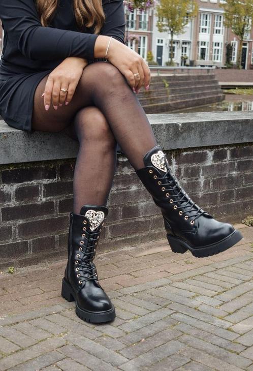 Leuke laarsjes van Ideal Shoes Nieuw maat 40, Kleding | Dames, Schoenen, Nieuw, Hoge laarzen, Zwart, Ophalen of Verzenden