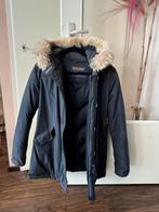 Woolrich jas dames, Kleding | Dames, Jassen | Winter, Ophalen, Gedragen, Zwart