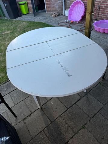 Uitschuifbare eettafel