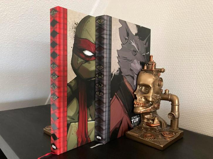 TMNT IDW HC 01 & 02, Boeken, Strips | Comics, Zo goed als nieuw, Ophalen of Verzenden