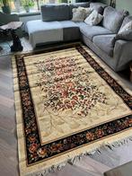 Wollen vloerkleed met rozen rozenkelim, Huis en Inrichting, Stoffering | Tapijten en Kleden, Gebruikt, Overige kleuren, 150 tot 200 cm