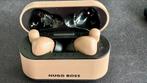 Hugo Boss Gear Matrix earphones camel, Ophalen of Verzenden, Zo goed als nieuw