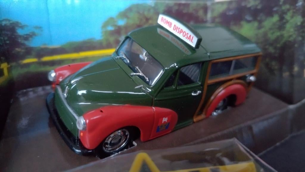 Morris Minor Traveller Bomb Disposal eod 1:43 Corgi Pol, Hobby en Vrije tijd, Modelauto's | 1:43, Corgi Classics limited, Auto