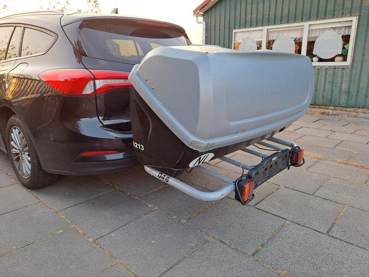 Te huur Thule trekhaakkoffer, Auto diversen, Dakkoffers, Zo goed als nieuw, Ophalen