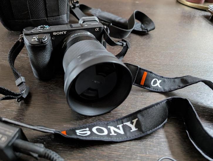Sony Alpha A6500 met Sigma 30mm lens, Audio, Tv en Foto, Fotocamera's Digitaal, Gebruikt, Spiegelreflex, Sony, Minder dan 4 keer