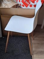 2 Witte kuipstoelen, Huis en Inrichting, Stoelen, Ophalen, Zo goed als nieuw, Wit
