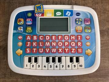 Vtech Junior Tablet met licht en geluid in goede staat. beschikbaar voor biedingen