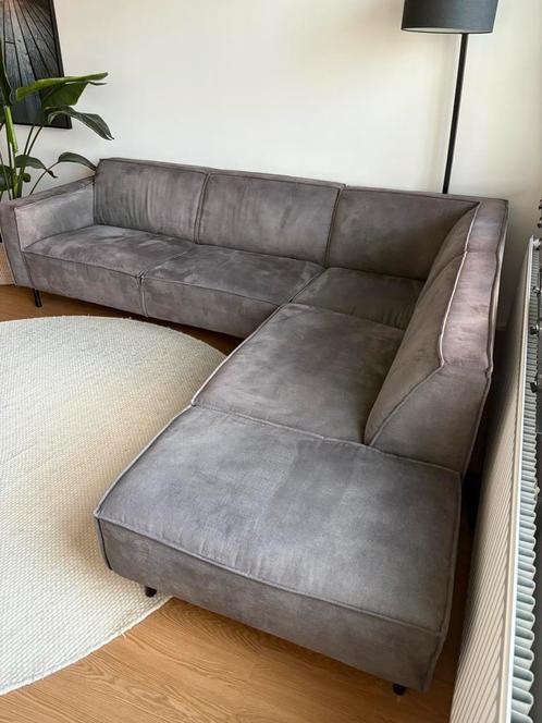 Grijze hoekbank, Huis en Inrichting, Banken | Sofa's en Chaises Longues, Zo goed als nieuw, Vierpersoons of meer, 150 cm of meer