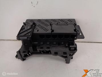 GLE-KLASSE W167 ZEKERINGKAST A16754041341 beschikbaar voor biedingen