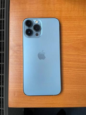 iPhone 13 Pro Max 256 GB in perfecte staat beschikbaar voor biedingen