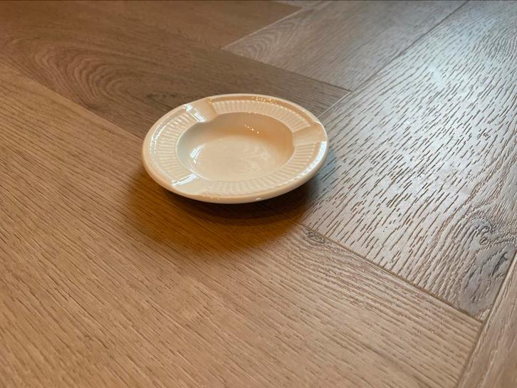 Wedgwood Edme klein schaaltje / asbakje (Engeland), Antiek en Kunst, Antiek | Servies los, Ophalen of Verzenden