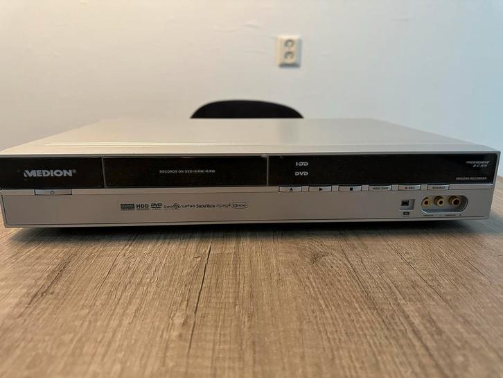 Medion Harddiskrecorder met DVD-recorder, Audio, Tv en Foto, Decoders en Harddiskrecorders, Gebruikt, Harddiskrecorder, Met dvd-recorder