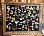44 Souvenir Speldjes, Broches jaren 50 Celluloid., Ophalen of Verzenden, Gebruikt, Overige onderwerpen