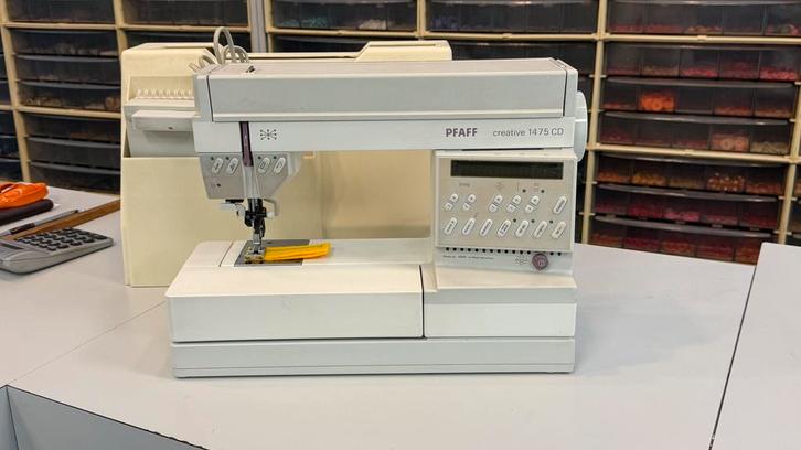 PFAFF naaimachine type Creative 1475, Hobby en Vrije tijd, Naaimachines en Toebehoren, Gebruikt, Naaimachine, Pfaff, Ophalen