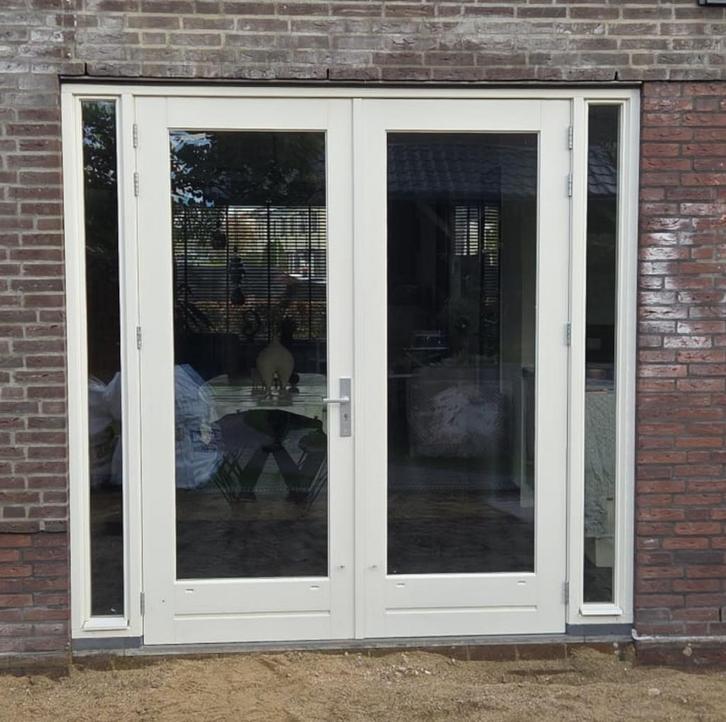 Kozijn met openslaande deuren, Doe-het-zelf en Verbouw, Kozijnen en Schuifpuien, Zo goed als nieuw, Deurkozijn, Hout, 225 cm of meer