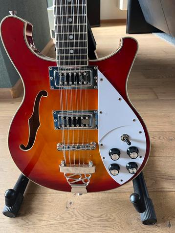 Harley Benton 12-snarige gitaar beschikbaar voor biedingen