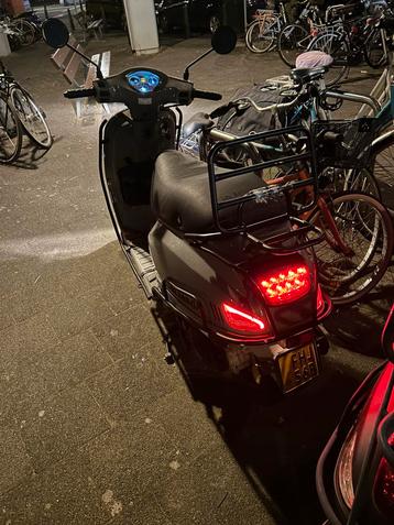 Mooie La Souris scooter 80cc beschikbaar voor biedingen