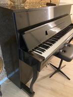 hoogglans zwarte piano met kruk en pianolamp te koop., Muziek en Instrumenten, Ophalen, Gebruikt, Zwart, Piano