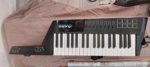 Alesis Vortex Wireless 2 Keytar MIDI Controller, Muziek en Instrumenten, Midi-apparatuur, Gebruikt, Ophalen of Verzenden