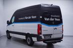 Volkswagen Crafter 2.0 TDI 136 pk L2H2 Airco, Camera Trekhaa, Auto's, 13 km/l, Euro 5, Gebruikt, Zwart