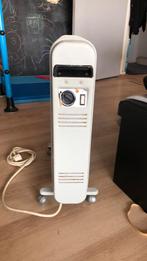 Olie radiator verwarmingtoestel. Gebruikt, werkt nog, Huis en Inrichting, Kachels, Ophalen, Oliekachel, Gebruikt, Elektrisch
