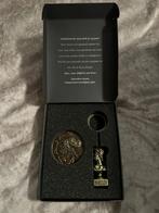 Ajax 125 jaar magneet + sleutelhanger 2 stuks, Ophalen of Verzenden, Zo goed als nieuw, Ajax, Overige typen