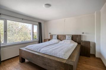 Massief Houten Bedombouw | Luxe & Tijdloos Design beschikbaar voor biedingen