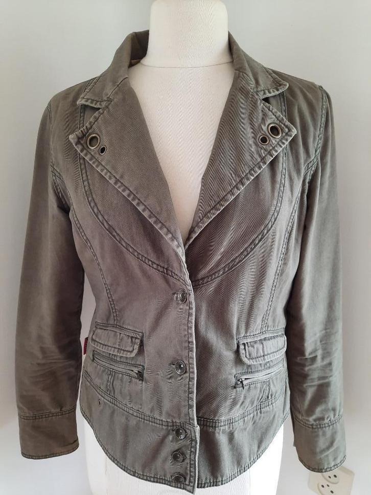 FORECAST colbert blazer kaki groen maat M, Kleding | Dames, Jasjes, Kostuums en Pakken, Zo goed als nieuw, Maat 38/40 (M), Groen