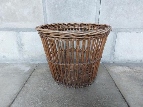 Rieten Franse Prullenmand / Rotan Prullenbak / Papiermand, Antiek en Kunst, Antiek | Woonaccessoires, Verzenden