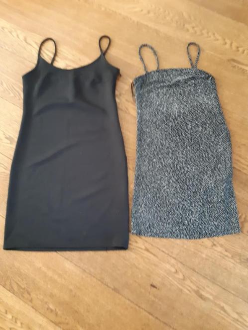 Pull & Bear en Seven Sisters zomerjurkjes 2x - S, Kleding | Dames, Jurken, Zo goed als nieuw, Maat 36 (S), Zwart, Boven de knie