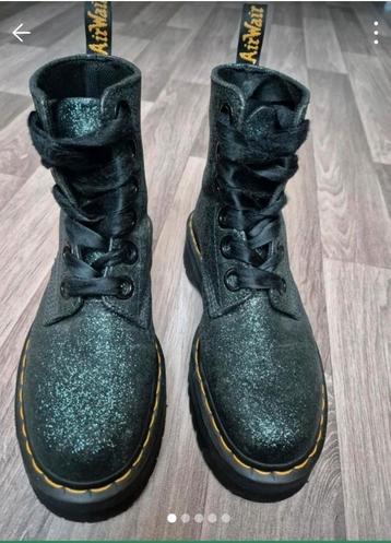 Dr martens molly groen glitter maat 41 beschikbaar voor biedingen