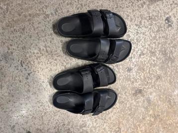 Voorraad slippers beschikbaar voor biedingen