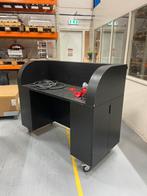 “Dj-booth”, Ophalen, Gebruikt