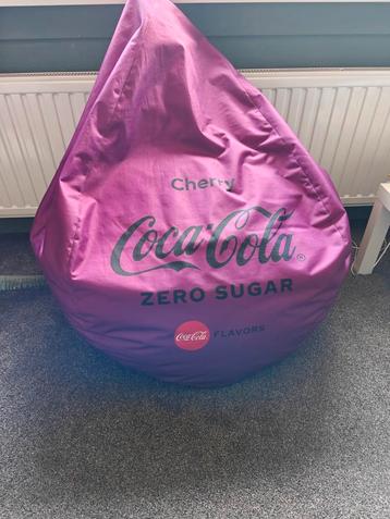Chery Coco-Cola zitzak beschikbaar voor biedingen