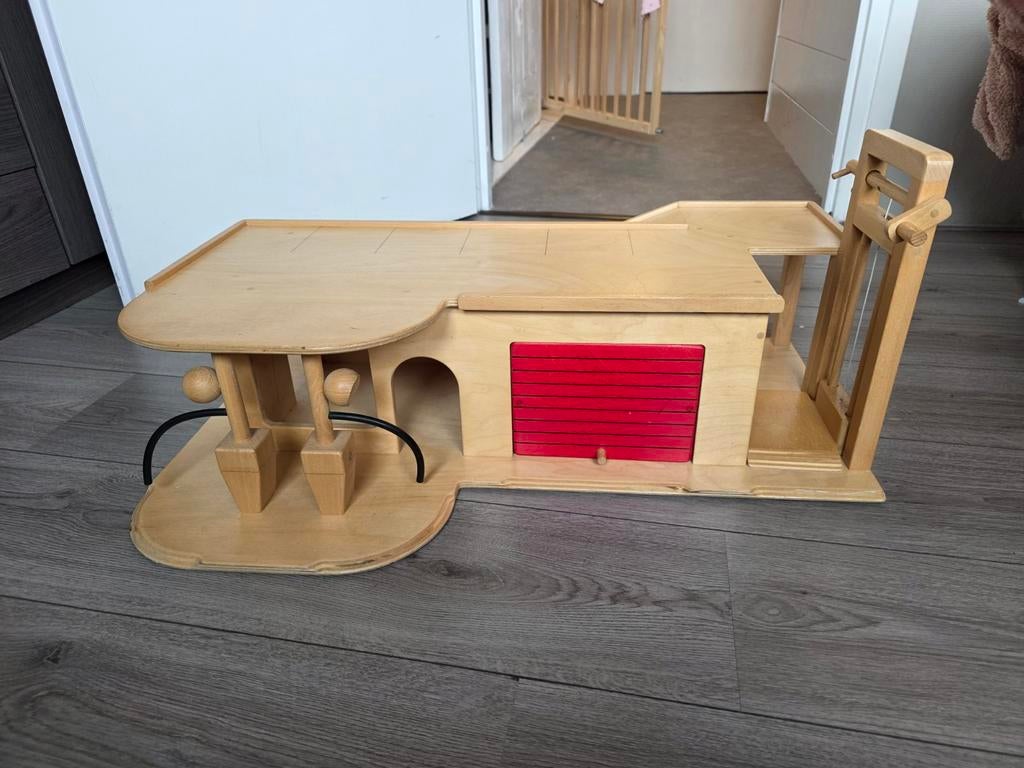 Van Dijk Toys Houten Autogarage, Kinderen en Baby's, Speelgoed | Houten speelgoed, Ophalen, Gebruikt