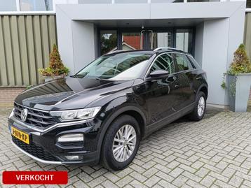 Volkswagen T-Roc 1.5 TSI Style Business | Airco | Trekhaak | beschikbaar voor biedingen