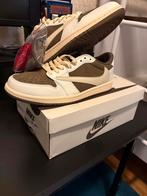 Nike Travis Scott Sneakers maat 43, Ophalen of Verzenden, Zo goed als nieuw, Bruin, Sneakers of Gympen