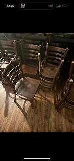 Massief houten stoelen hout cafe zaal, Huis en Inrichting, Stoelen, Ophalen of Verzenden, Bruin, Zo goed als nieuw, Hout