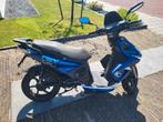 Kymco super 8, 2013. Veel extra onderdelen, Fietsen en Brommers, Ophalen, Gebruikt, Maximaal 45 km/u, 80 cc