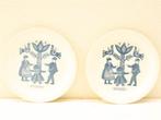 2 klederdracht borden van staphorst 33322, Gebruikt, Ophalen of Verzenden, Bord(en), Overige stijlen