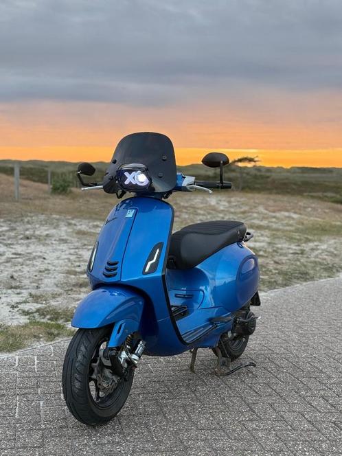 Vespa Sprint Indonesië Limeted Edition Maru 70 km/h Brom, Fietsen en Brommers, Scooters | Vespa, Zo goed als nieuw, Overige modellen
